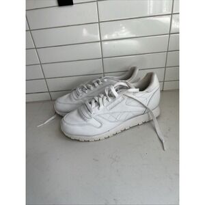 Reebok Classic Leather Triple White Mens Running Walking Shoes 9.5